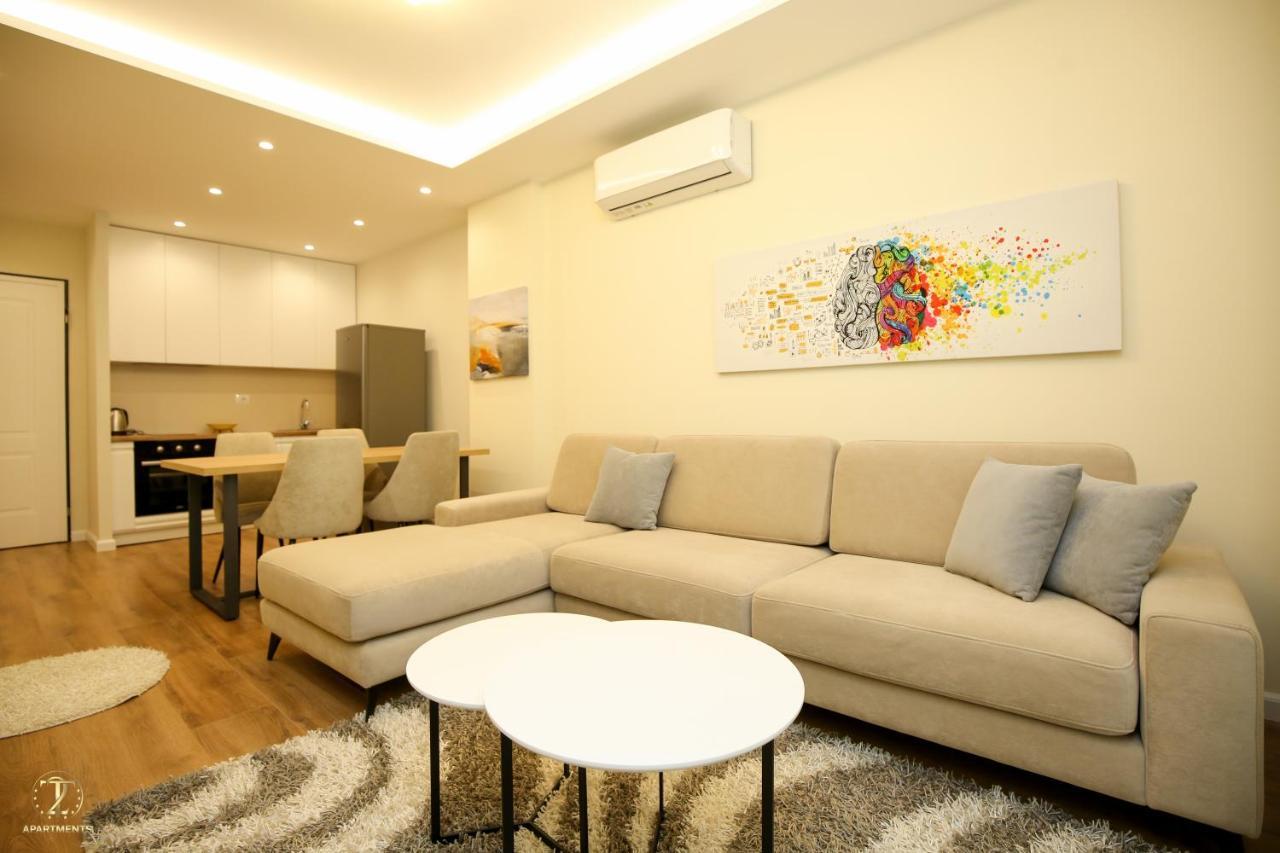 T2 City Apartments Vlorë Exteriör bild